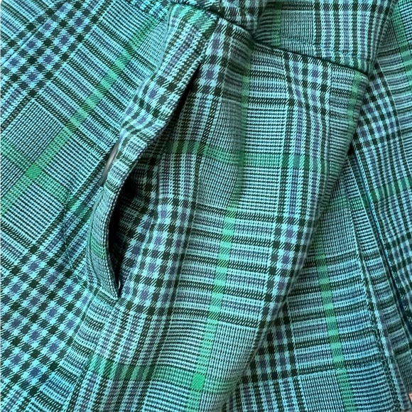 Plaid School Girl Skirt - Picture 5 of 7